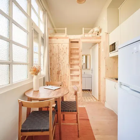Guest house & In Marques De Pombal, 1min Metro *